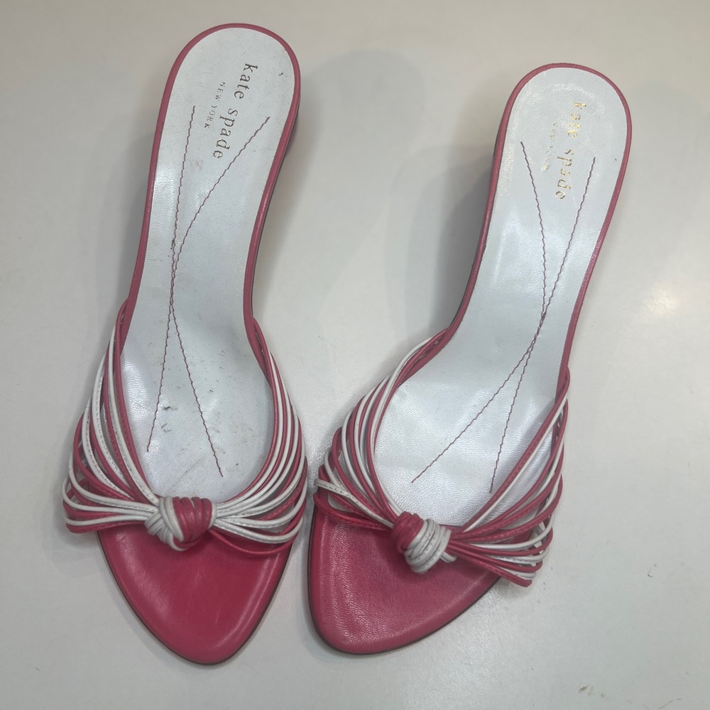 Kate Spade New York Pink & White Sandals in Excellent Condition - Picture 3 of 15